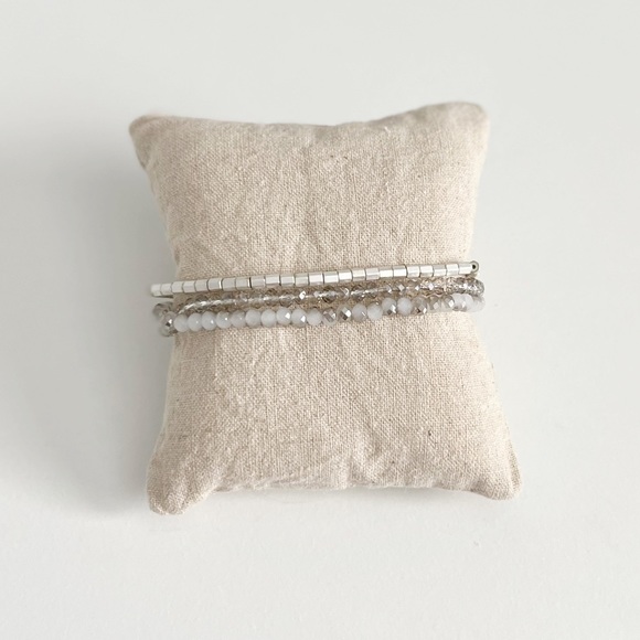 Beaded Three Strand Bracelet with Gold Toned Clasp - Picture 2 of 10